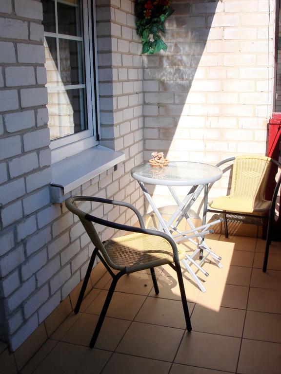 Guesthouse "Nakvyne Pas Zveja" Purvynes Street Ніда Екстер'єр фото