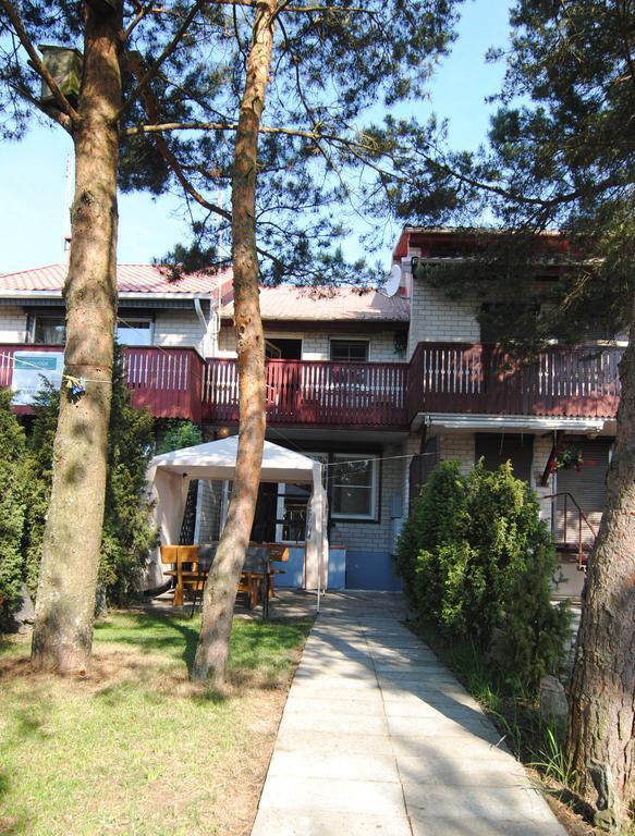 Guesthouse "Nakvyne Pas Zveja" Purvynes Street Ніда Екстер'єр фото