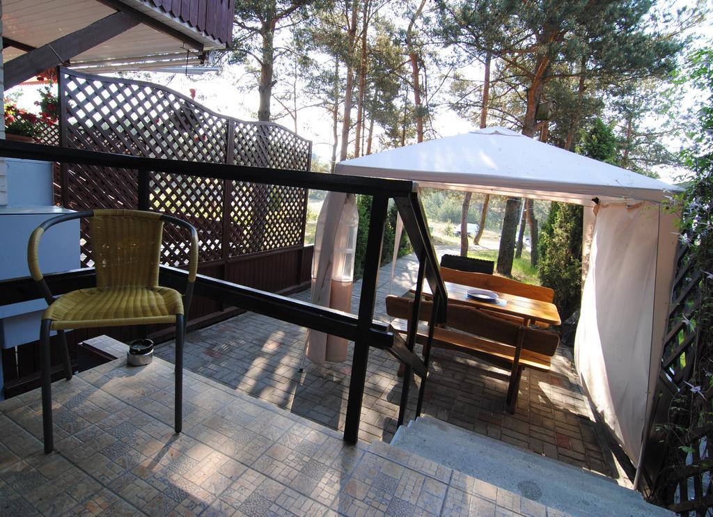 Guesthouse "Nakvyne Pas Zveja" Purvynes Street Ніда Екстер'єр фото